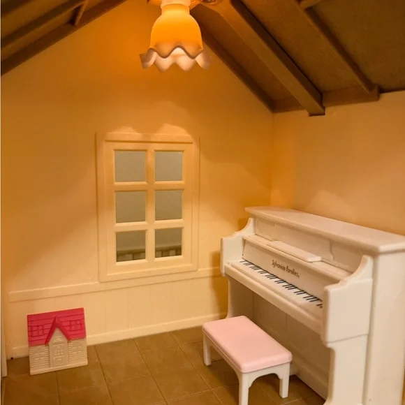 Calico Critter Red Roof Country Home ***working Lights & Extra Parts - Picture 5 of 15